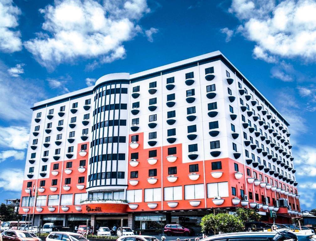 89 Hotel Batam Nagoya Bagian luar foto