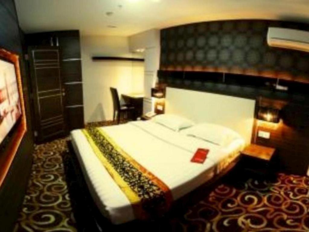 89 Hotel Batam Nagoya Bagian luar foto