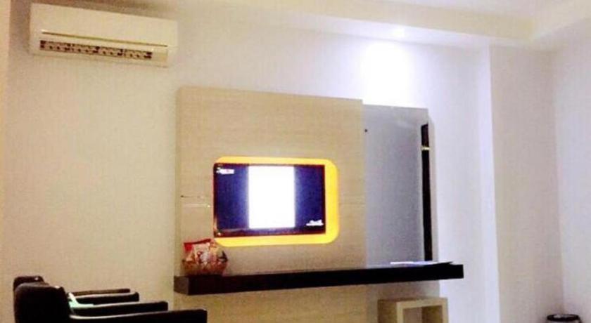 89 Hotel Batam Nagoya Bagian luar foto