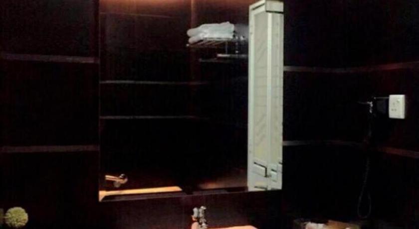89 Hotel Batam Nagoya Bagian luar foto