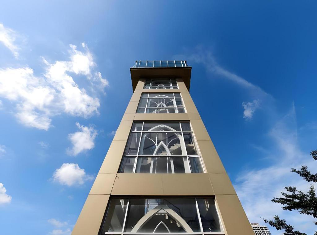 89 Hotel Batam Nagoya Bagian luar foto