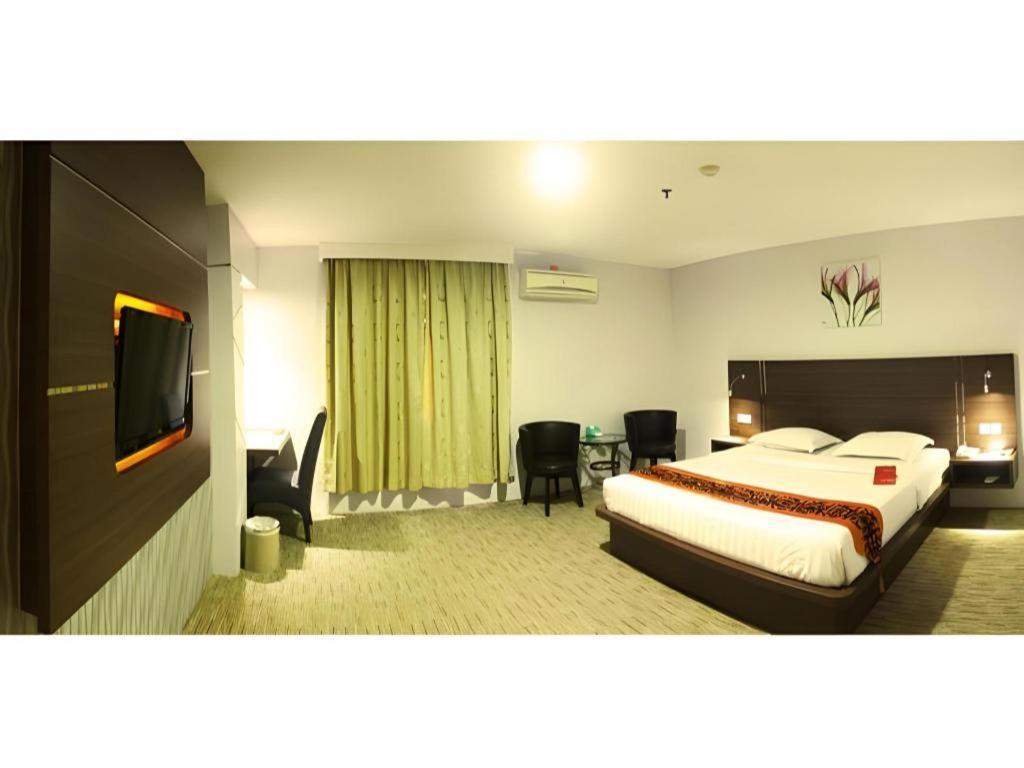 89 Hotel Batam Nagoya Bagian luar foto